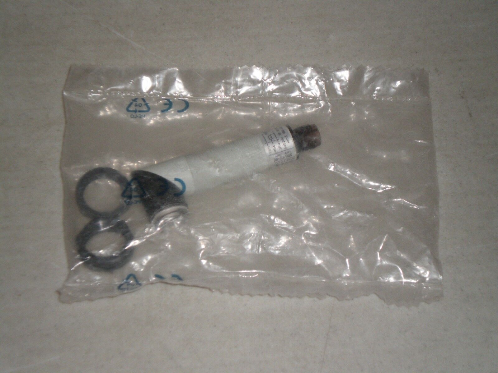 New! DIELL SPG/CP-0E Photoelectric Switch Sensor 10 to 30 VDC PNP SPG/CP-OE