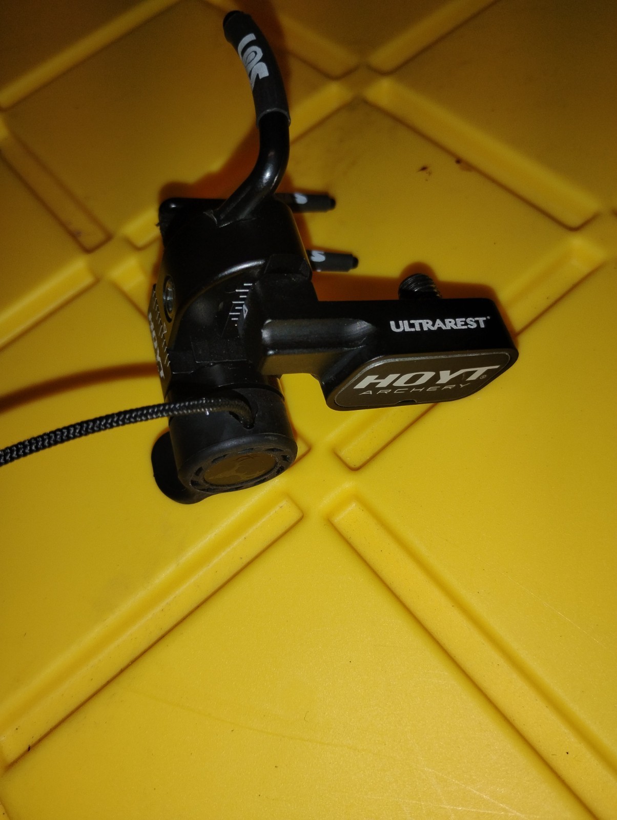 Hoyt Ultrarest  RH