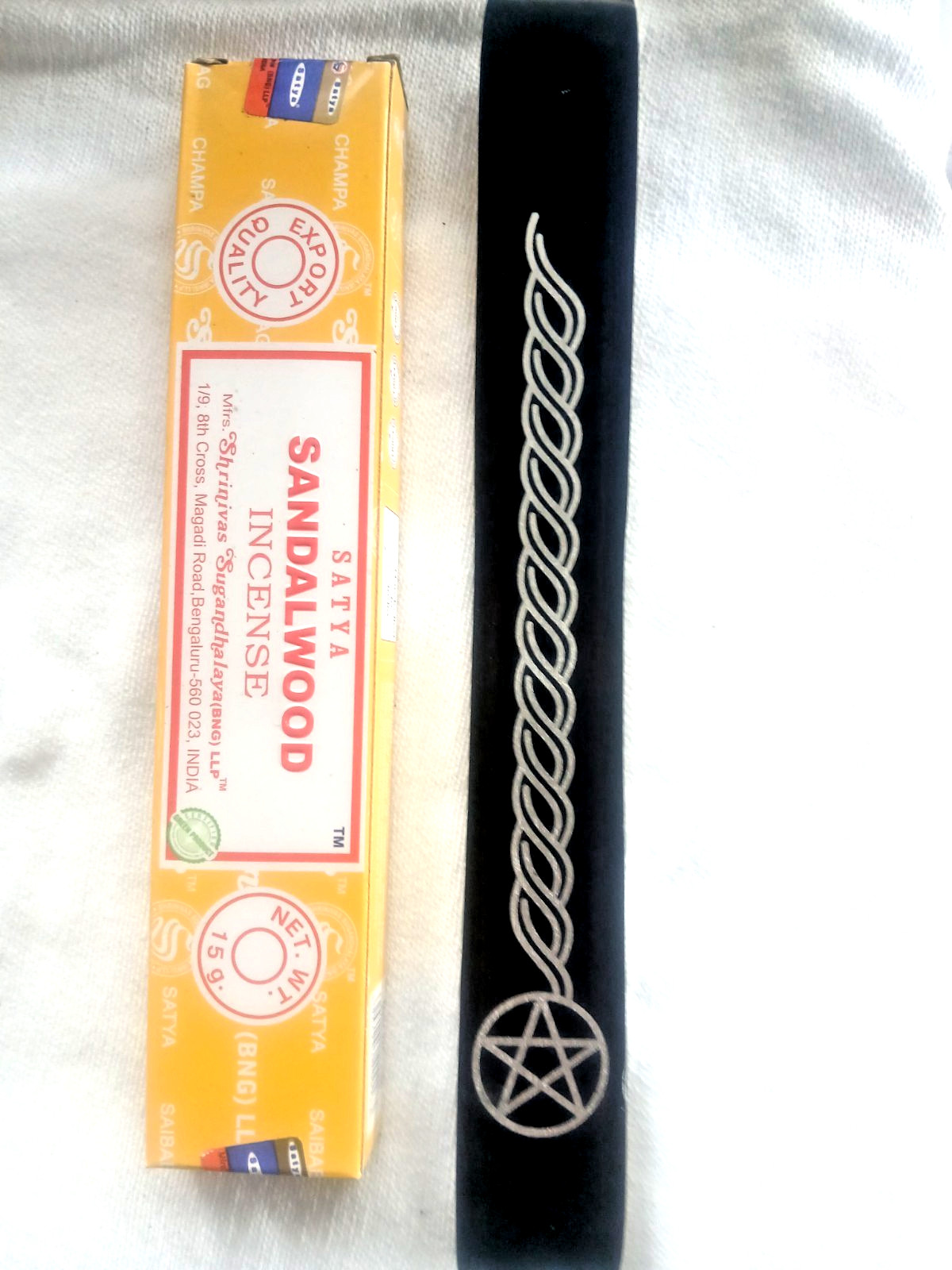 Pentagram 10" wood incense ash catcher & Satya Sandalwood Incense 15g, Lot