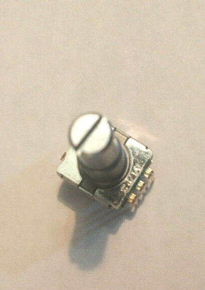 Alps Rotary Encoder w/ Momentary Switch - 30 Detents / 360 Degrees - PC Board