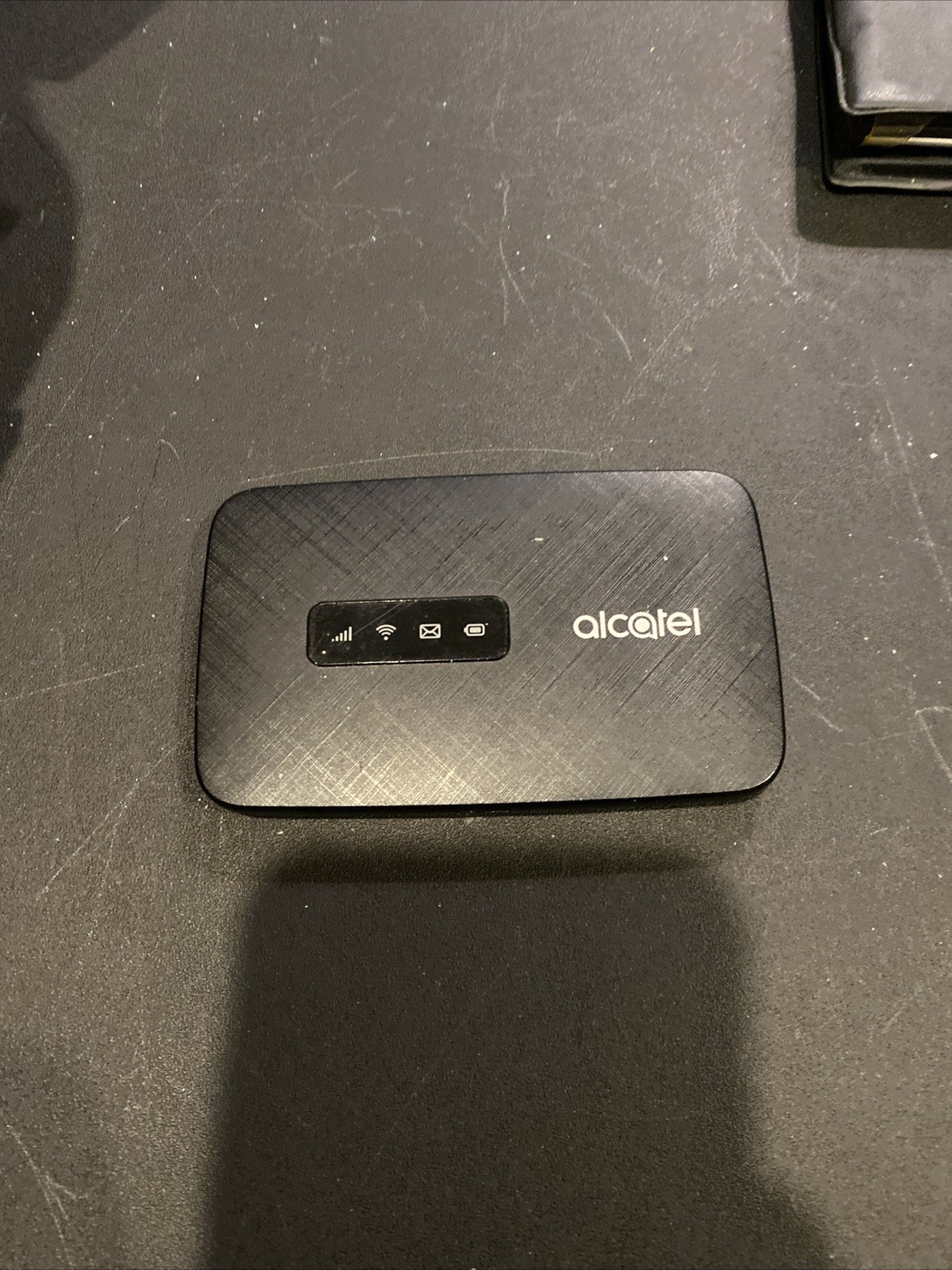 Alcatel Linkzone 7334 WiFi 4G Hotspot - TMobile/MetroPCS F