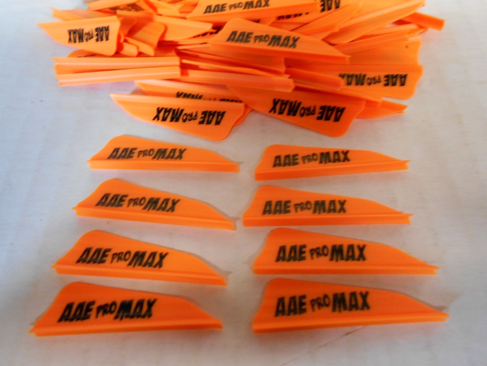 36- AAE PRO Max Hunter 1.7" SUNSET GOLD Vanes! arizona archery arrow fletching