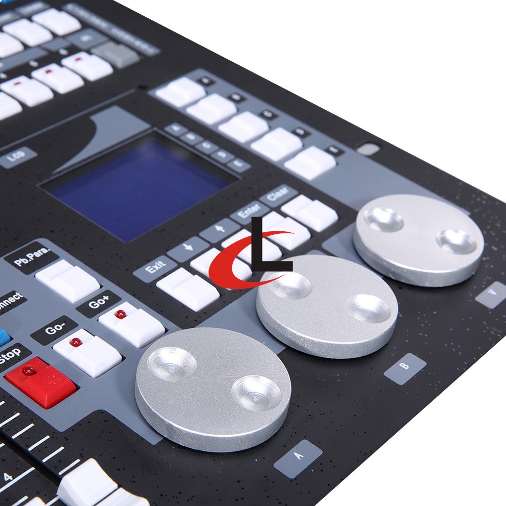 1024 DMX Lighting Console Professional Stage Light Controller With Flight Case