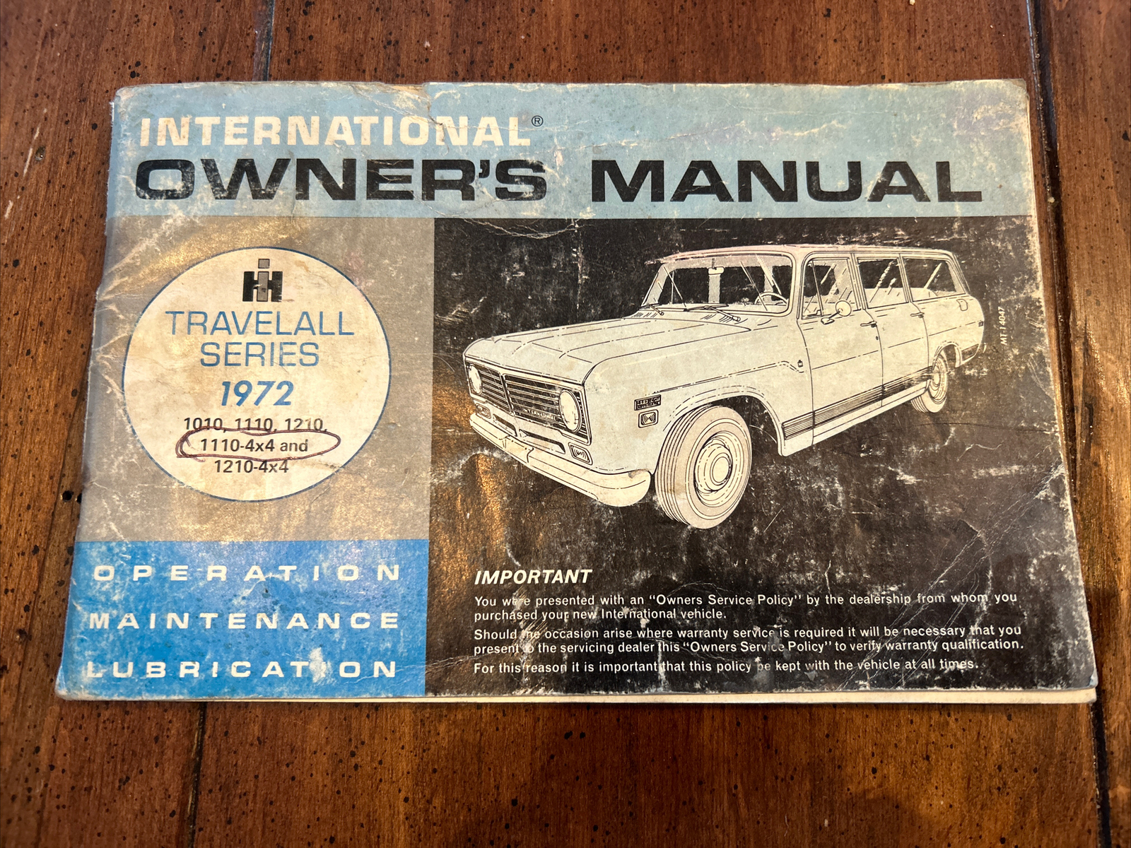 IH International Operators Owners Manual OEM Travelall 1010 1110 1210 4x4 1972