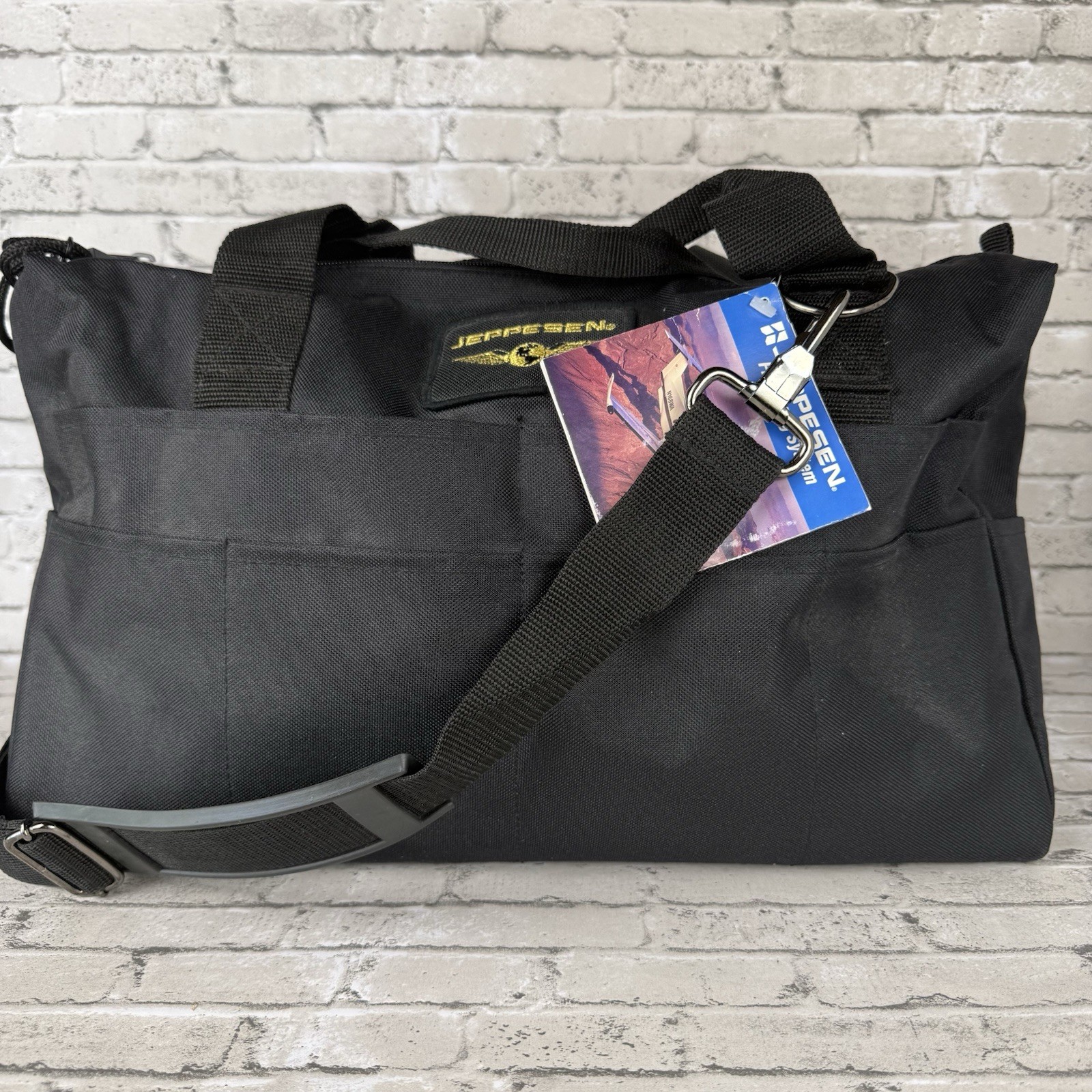 New With Tags Jeppesen Student Pilot Flight/Book Travel Bag