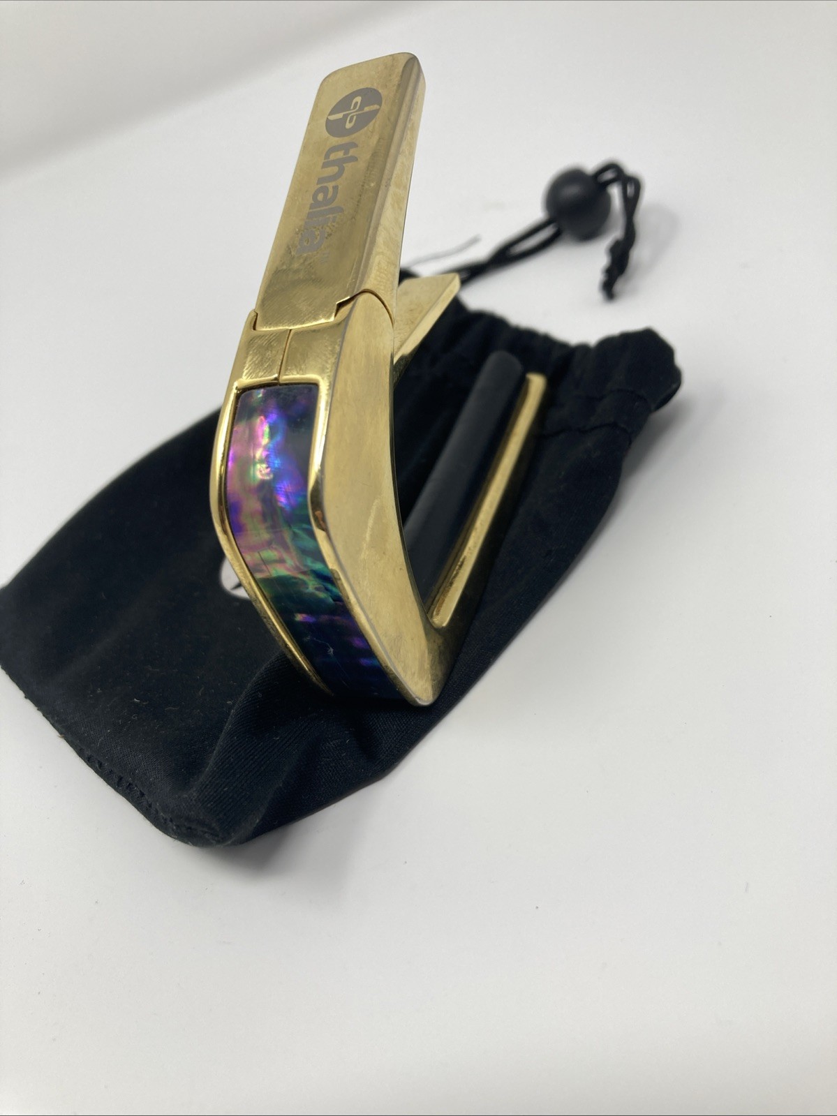 Thalia Exotic Series Guitar Capo, Gold Finish w/ Purple Abalone Inlay, CG-200-BA