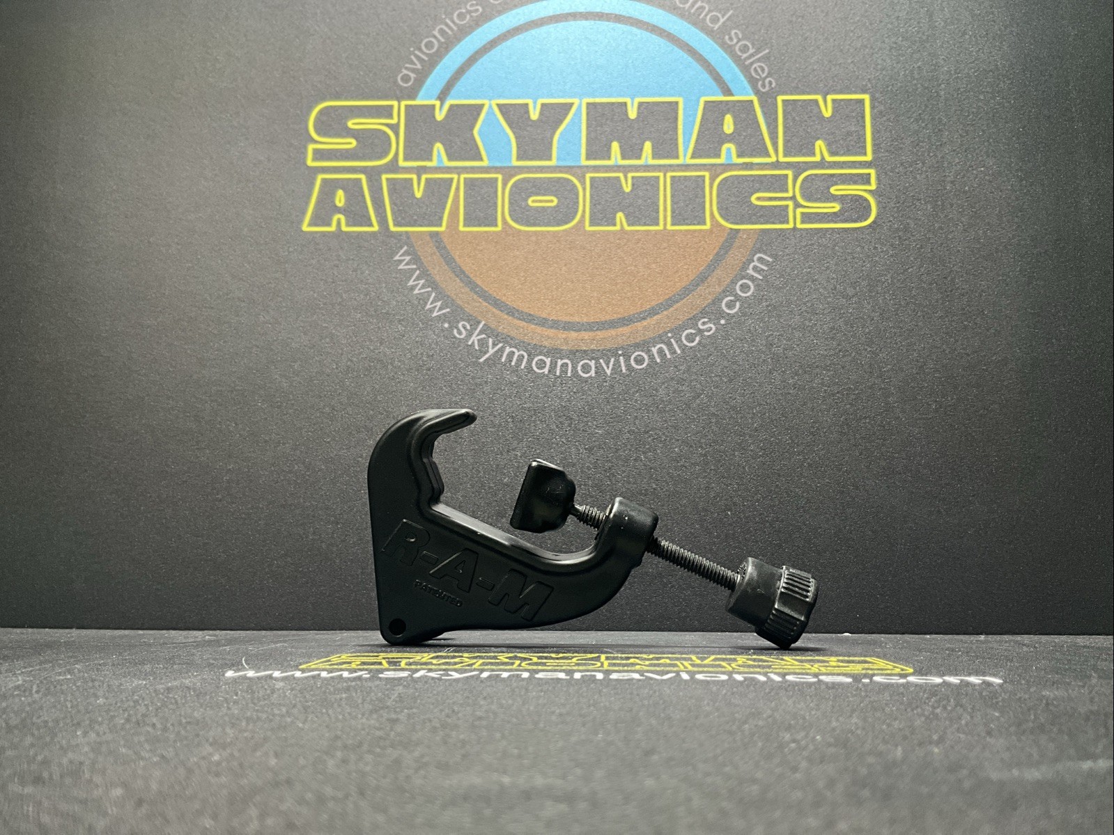 Ram Yoke Base With 1 Inch Rubber Ball - Straight