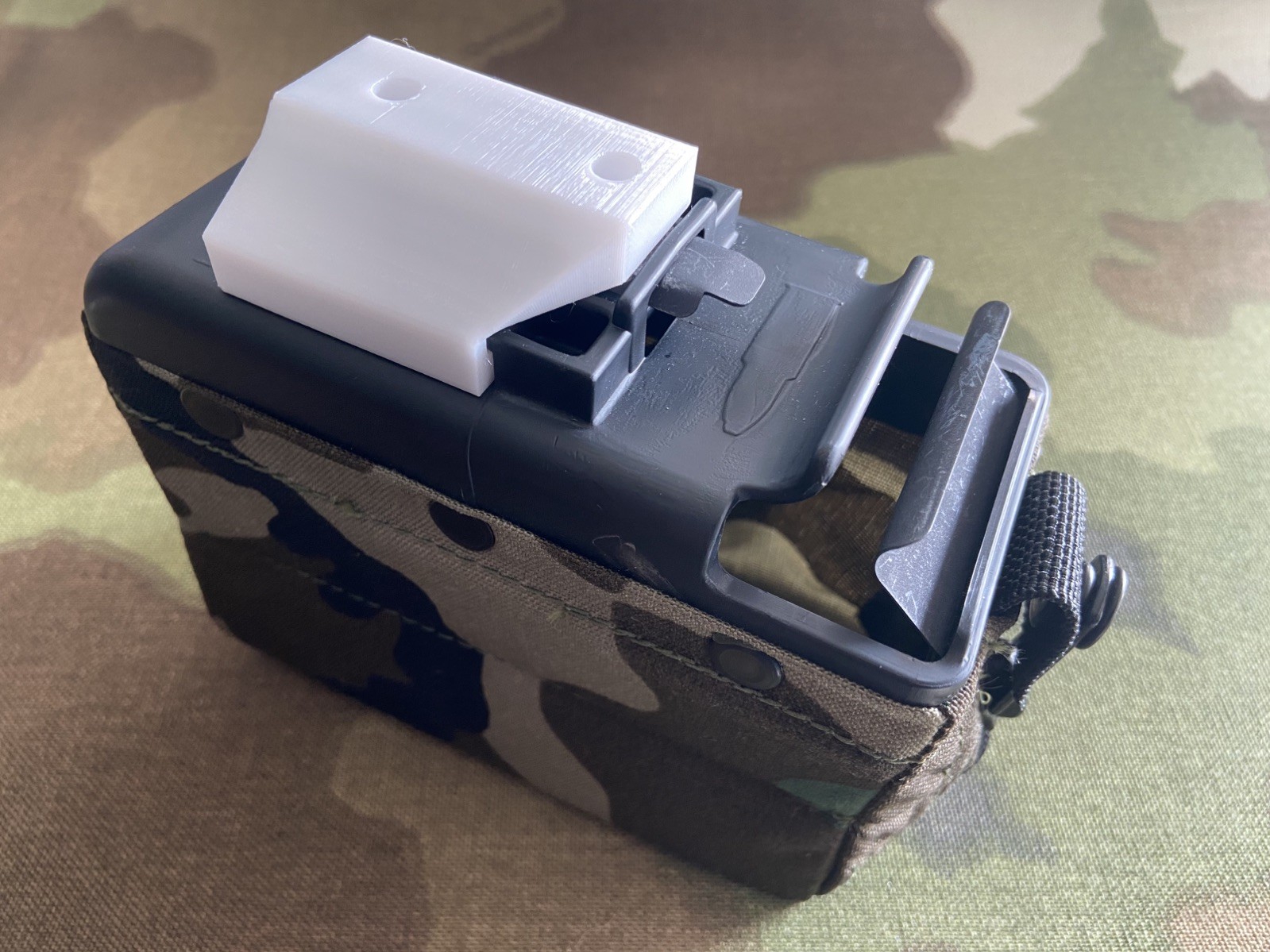 M249 100 Round Nut Sack Ammo Pouch Wall Mount – 3D Printed Display / Organizer