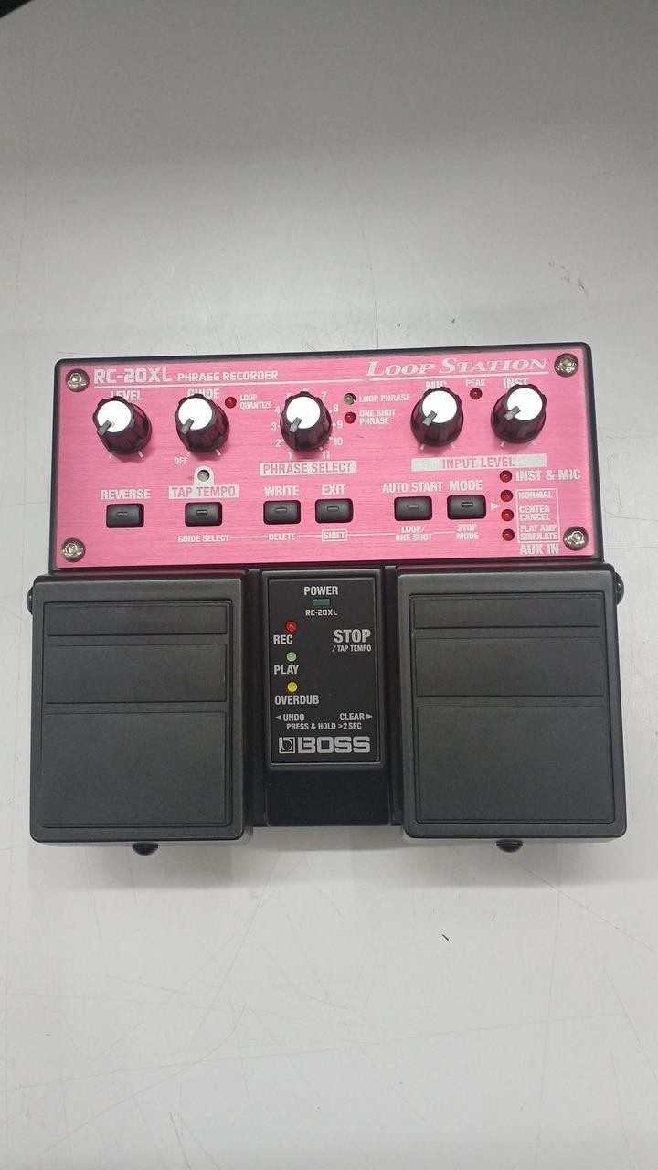 BOSS Model RC-20XL Loop Station