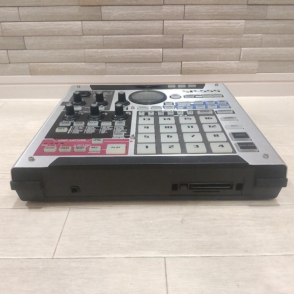 Roland SP-555 Sampler Performance Effects Tested Japan W/Box, AC Adapter