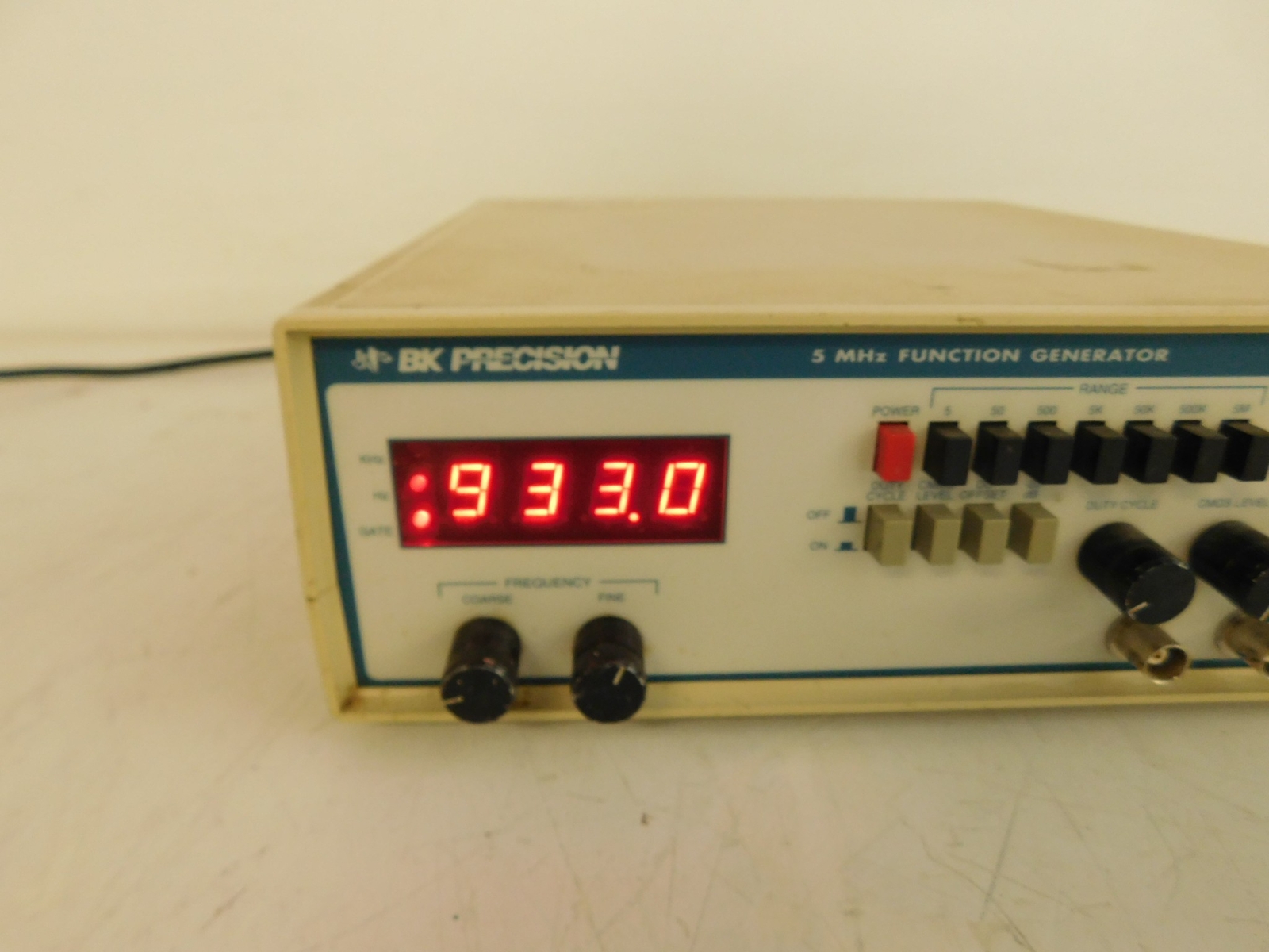 BK PRECISION 5 MHZ FUNCTION GENERATOR 4011 (SIS96)
