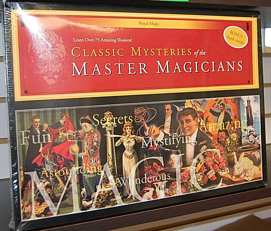 Magic Set Classic Mysteries of the Master Magicians  Sealed Box   S4070