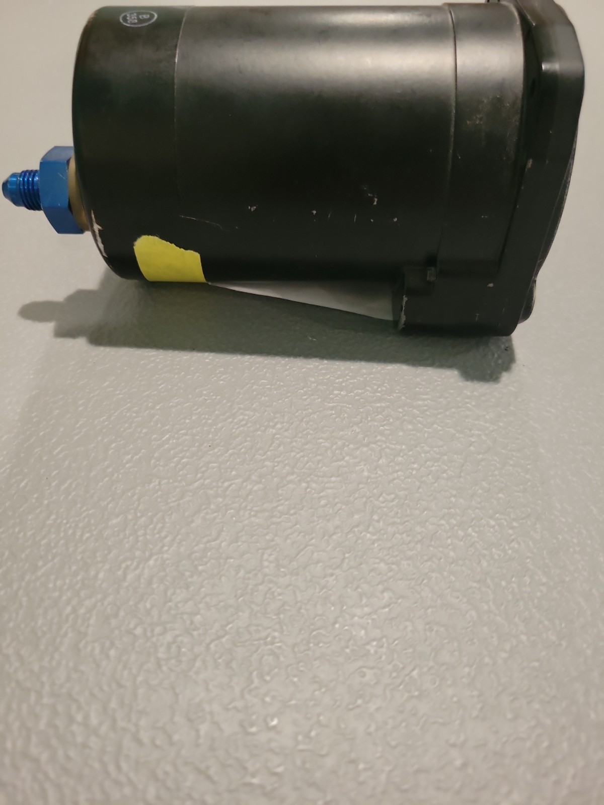 UNITED INSTRUMENTS IVSI P/N 7130 INSTANTANEOUS VERTICAL SPEED INDICATOR