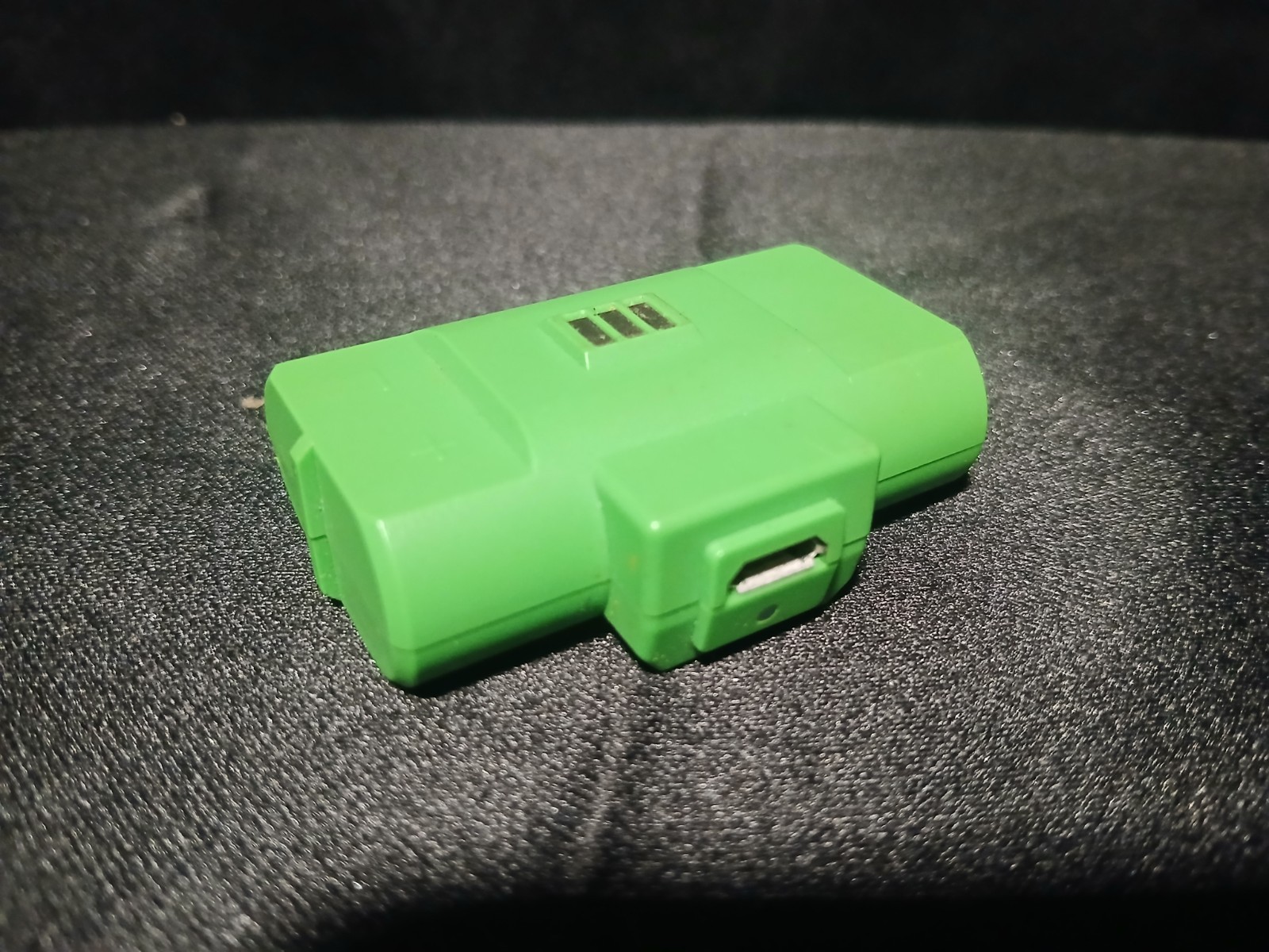 XBOX RECHARGEABLE BATTERY