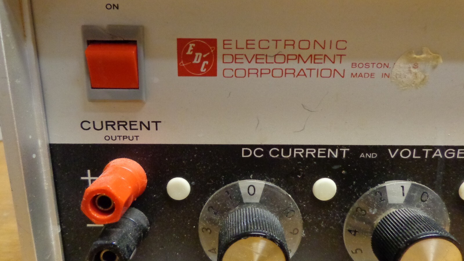 EDC CR 103 DC Voltage and Current Standard CR103 Electronic Development