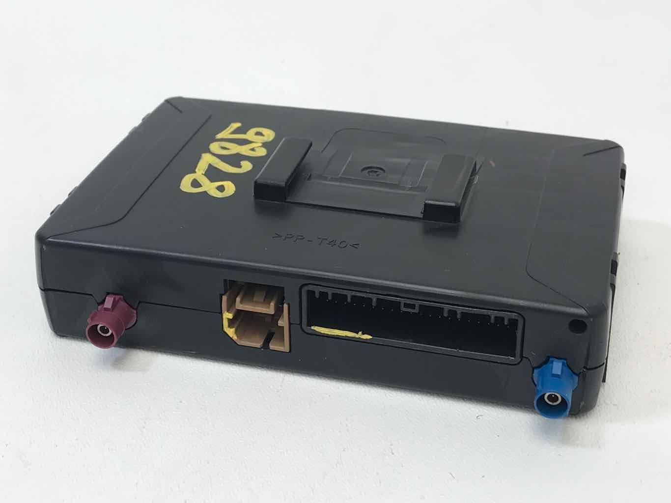 Fits 15 16 17 NISSAN ROGUE Front Right Dash Telematic Control Module 282755AA2A