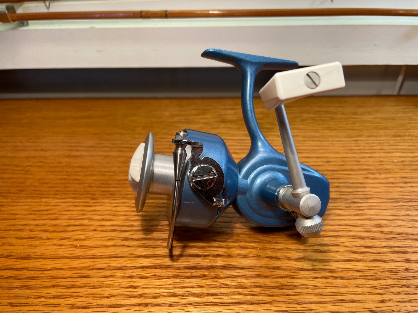 Vintage Penn Spinfisher 720 Blue USA Reel