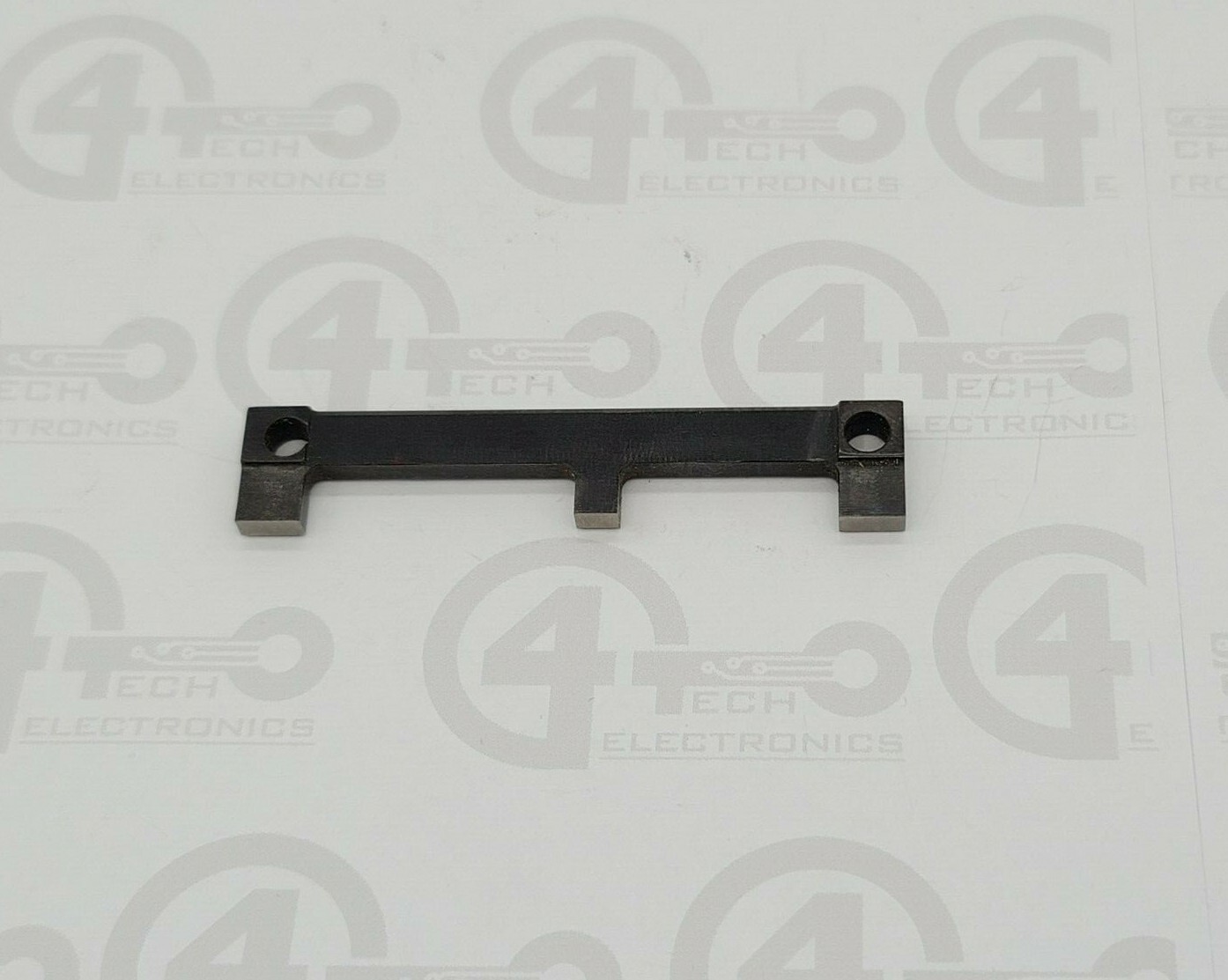 TE Connectivity Blade Shear 683390-1
