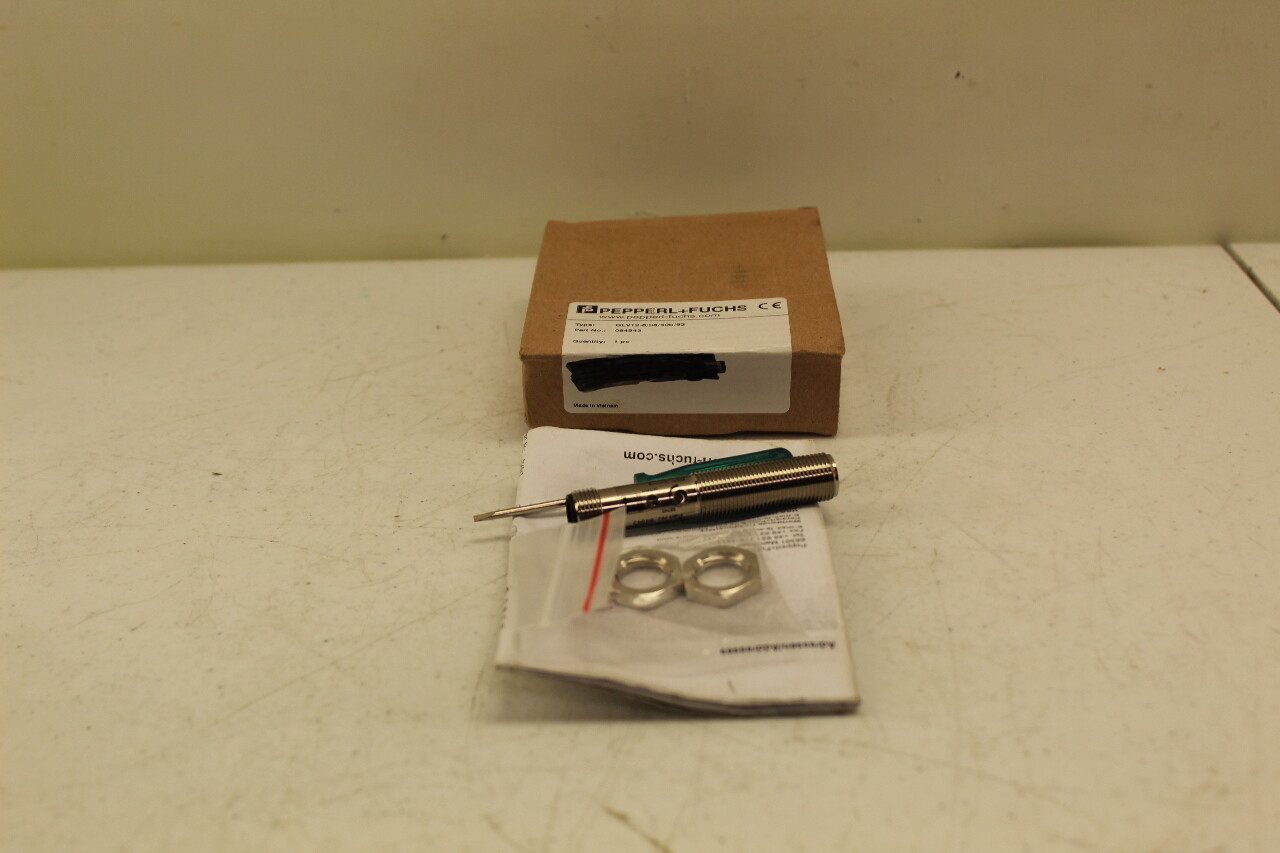 Pepperl + Fuchs GLV12-6/36/40b/92 084943 Retroflective Sensor New In Box