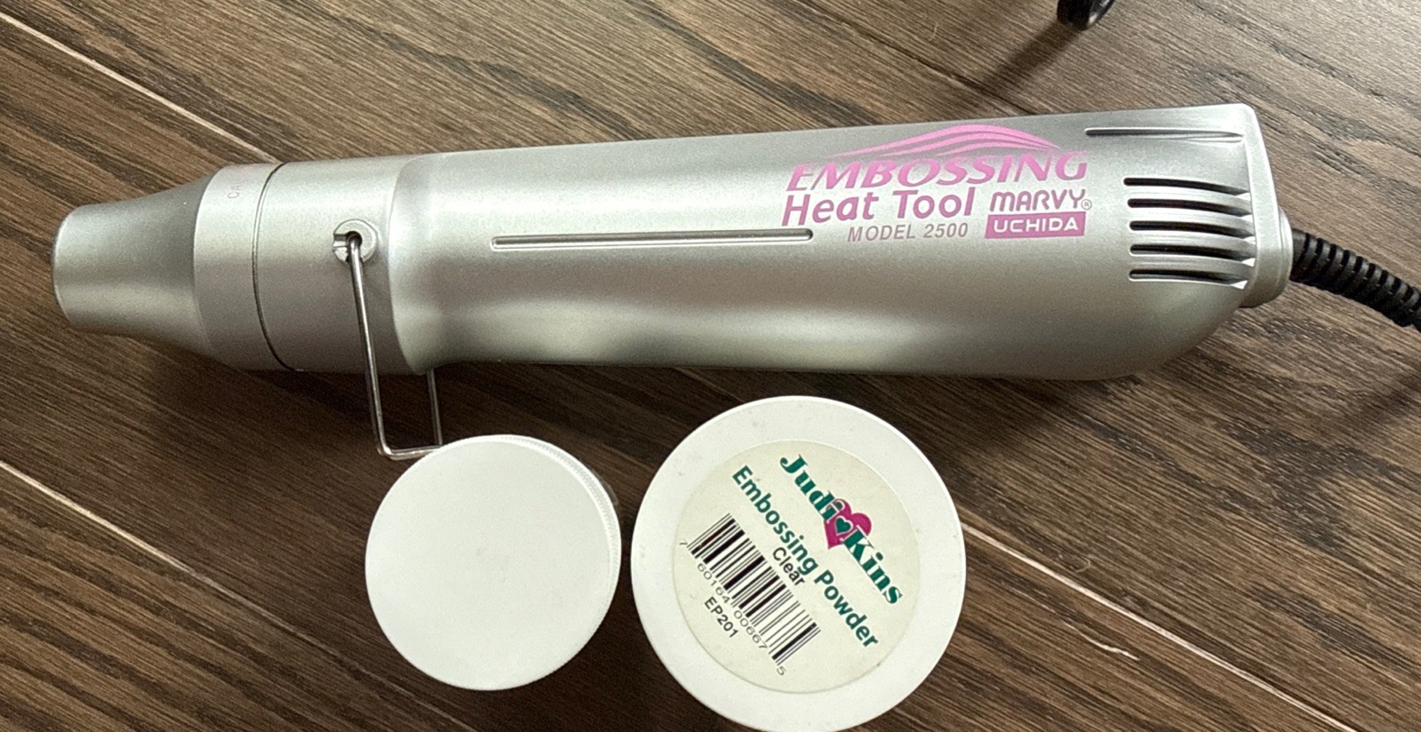 Marvy Uchida Embossing Heat Tool Model 2500 Plus Embossing Powders!