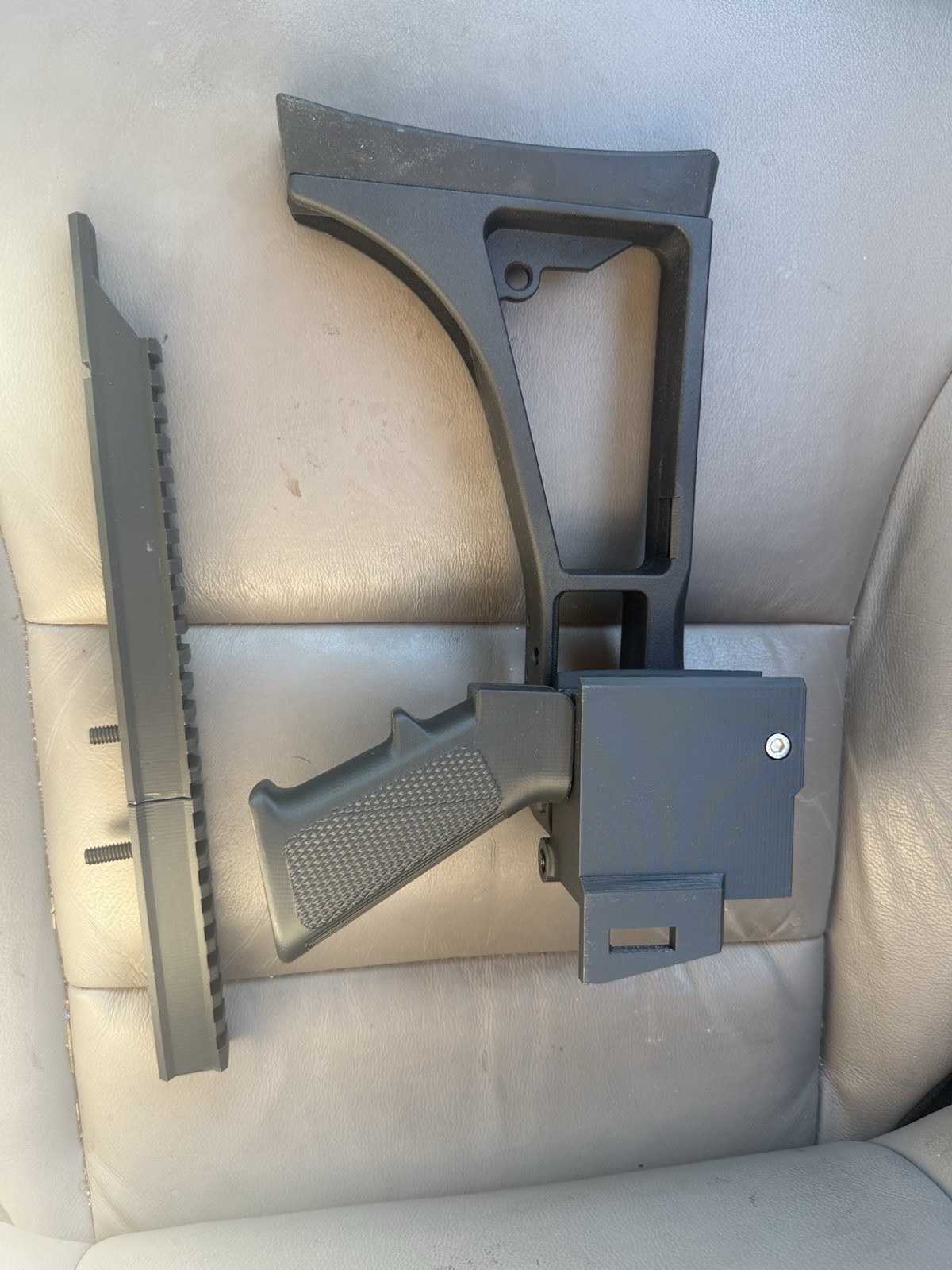 GEN 2 tactical stock 37MM launcher
