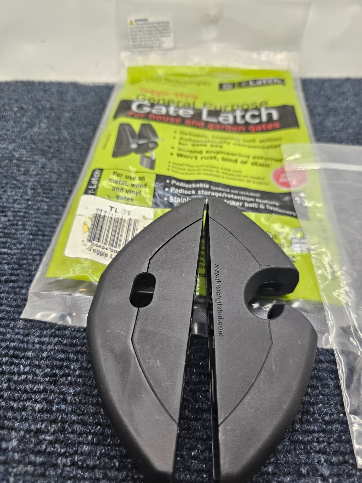 D&D Technologies TL01: T-Latch Action Gate Latch, Padlock Gravity Gate Latch