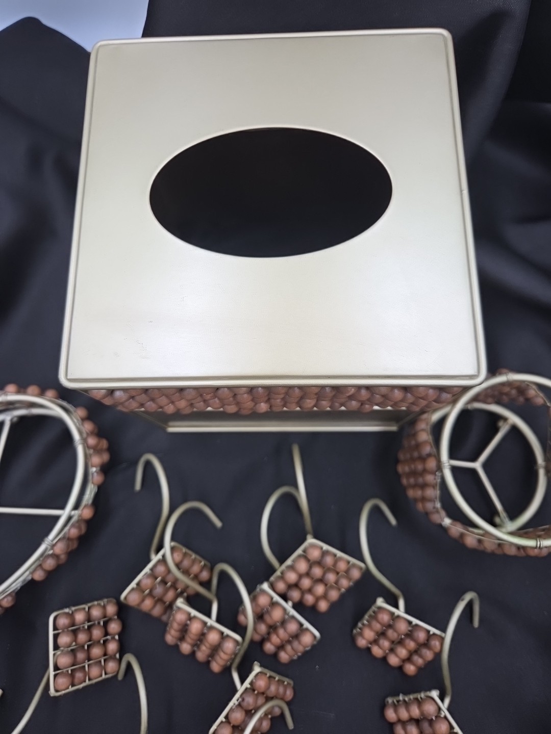 Wood Beaded Gold Toned 15 Pc Bathroom Accessory Set