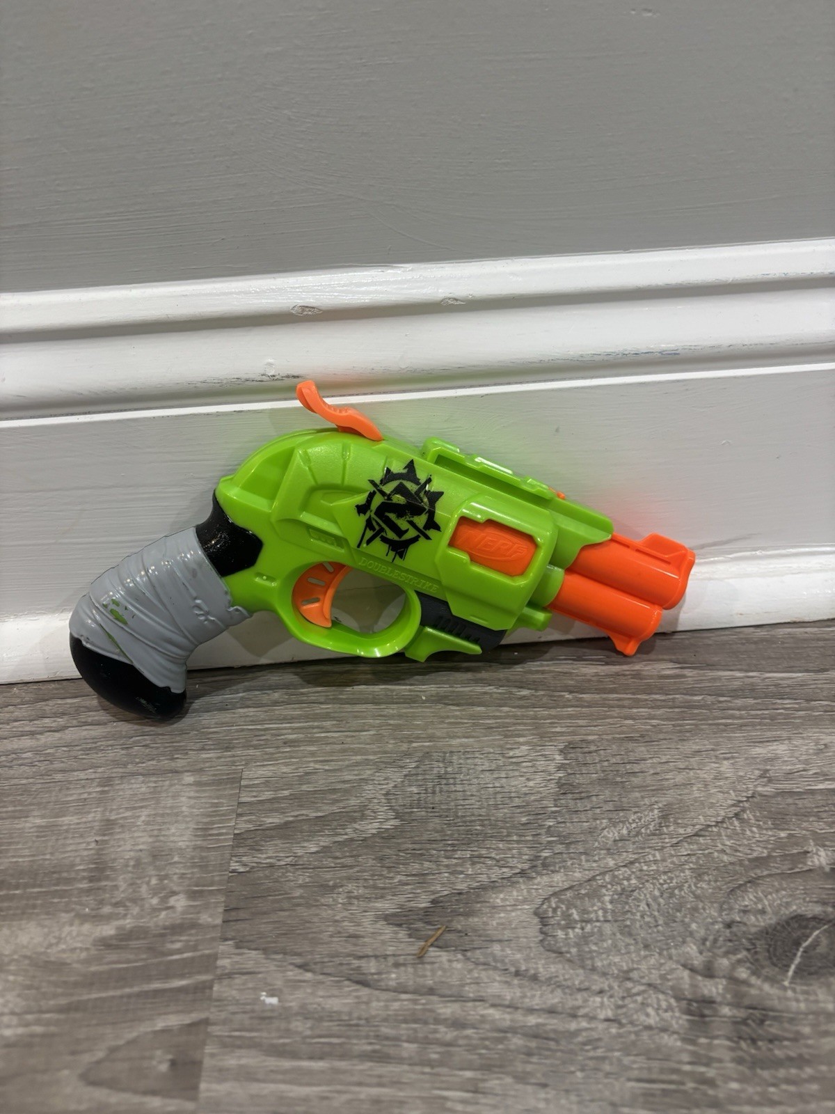 Nerf Zombie (A6562) Strike Doublestrike Blaster