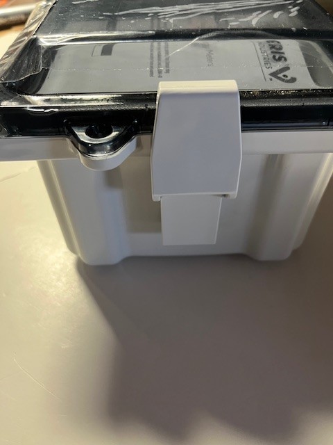 Veris AE012 (Enclosure)