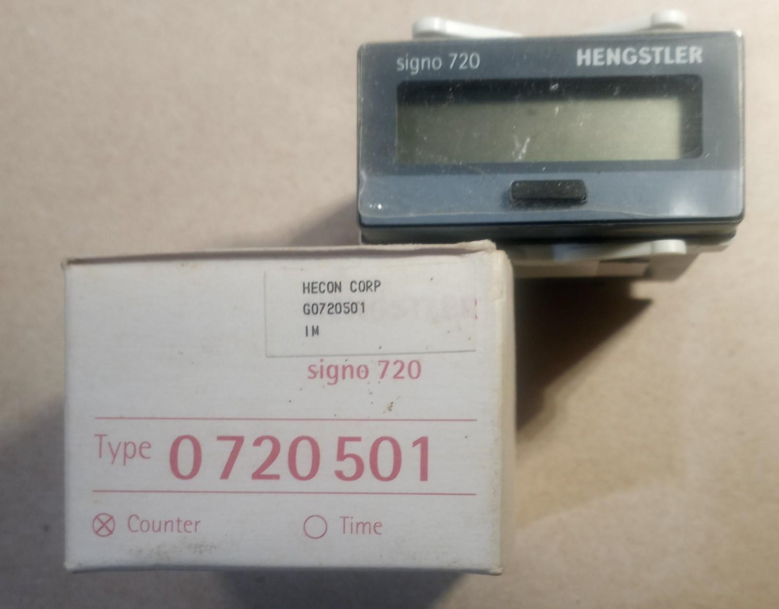 HENGSTLER SIGNO 0720 501 COUNTER