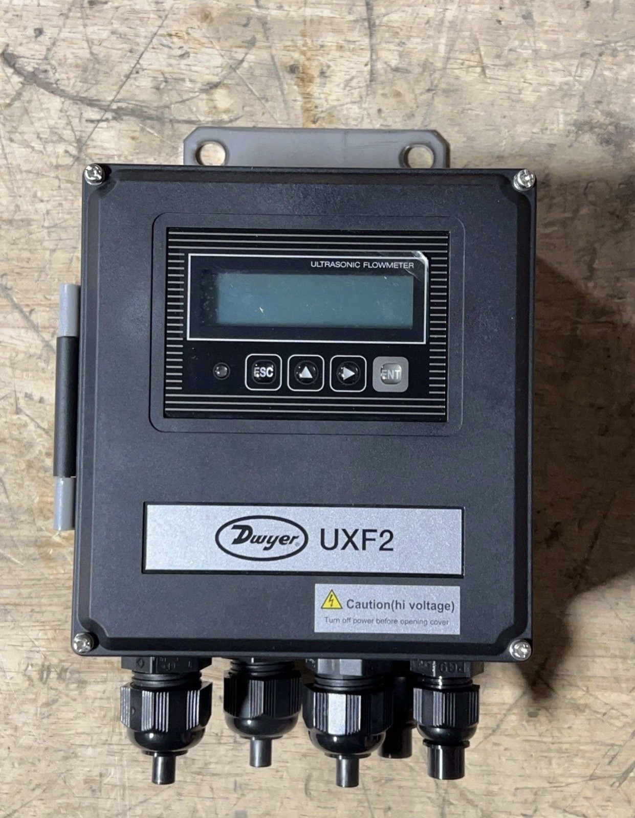 Dwyer Instruments UXF2-21P1 200 to 240V 4 to 20 mA Ultrasonic Flow Meter