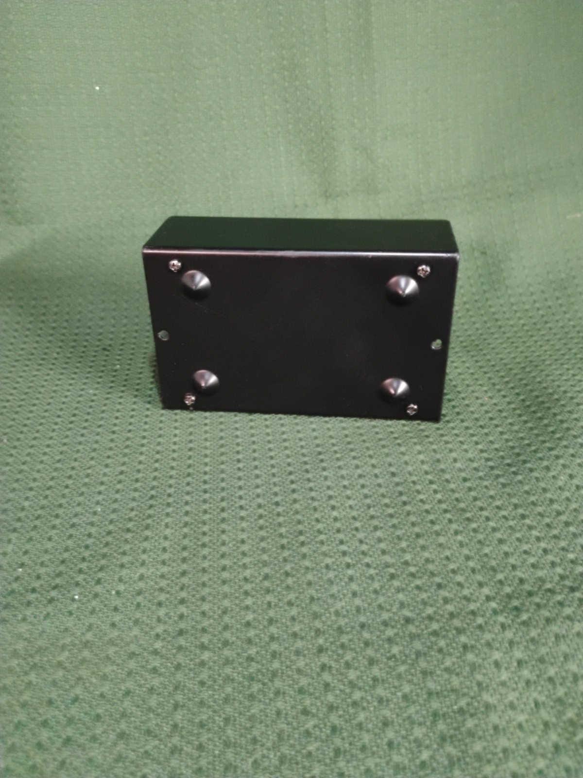 Pyle PDC21 Passive Analog Tabletop DI Box Balanced In/Out