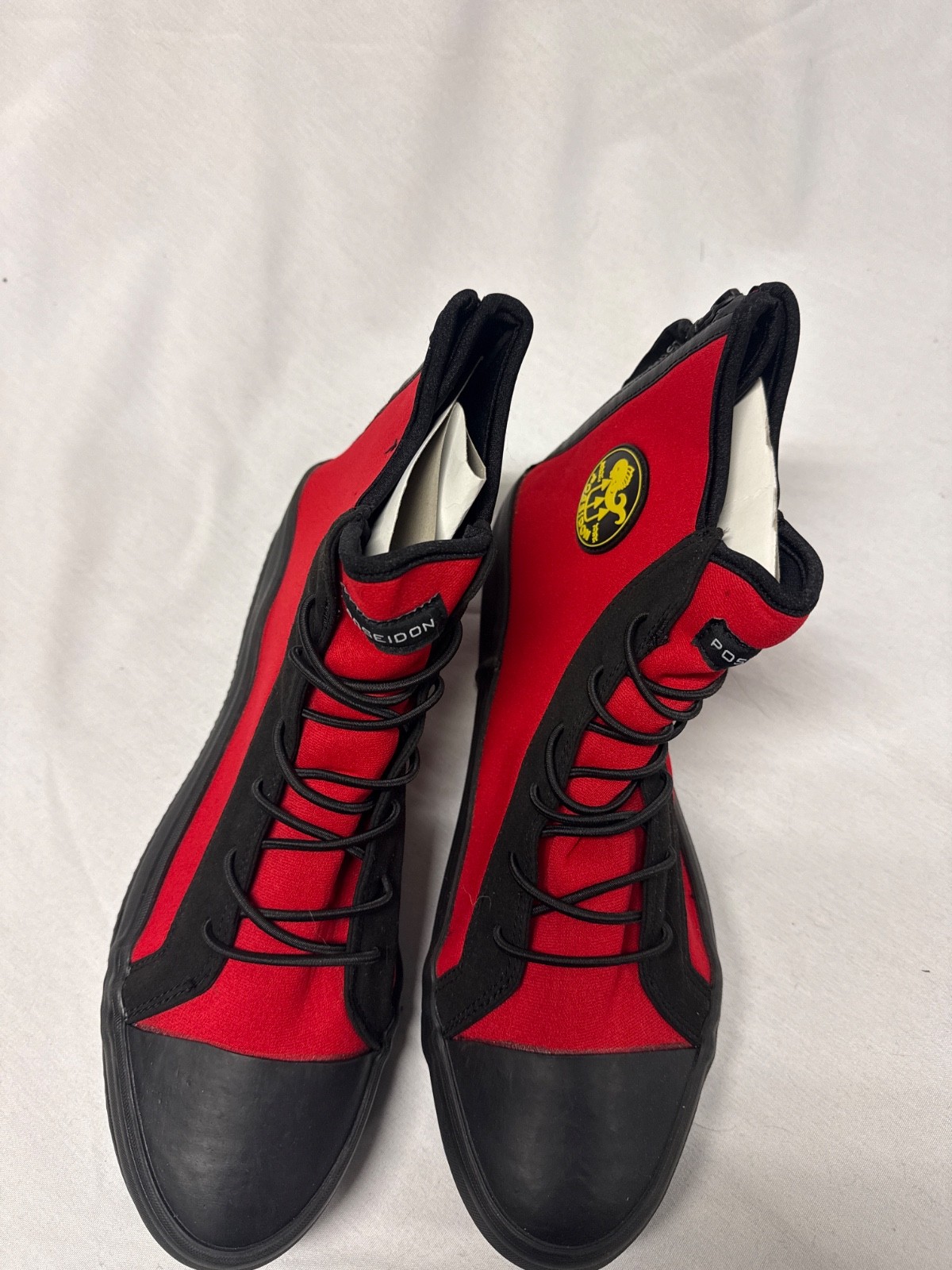 Poseidon One Shoe Men's size 14 Red/Black,0214
