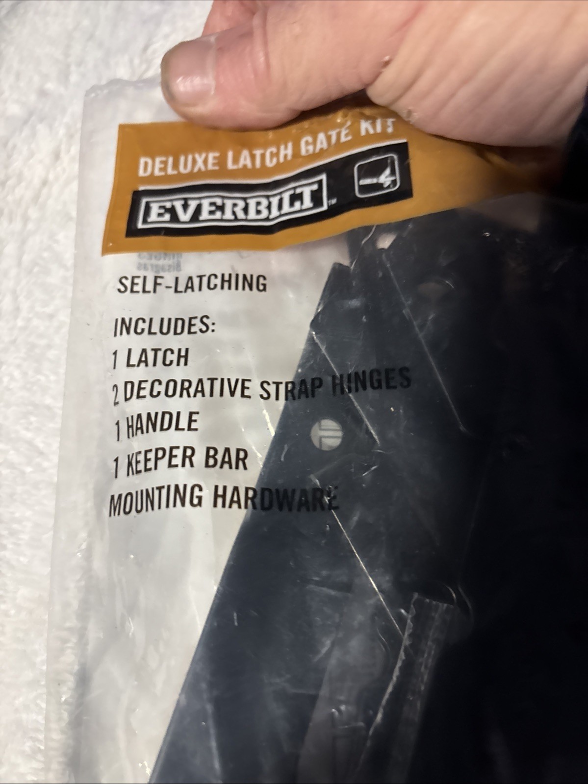 Everbilt Black Deluxe Latch Gate Set