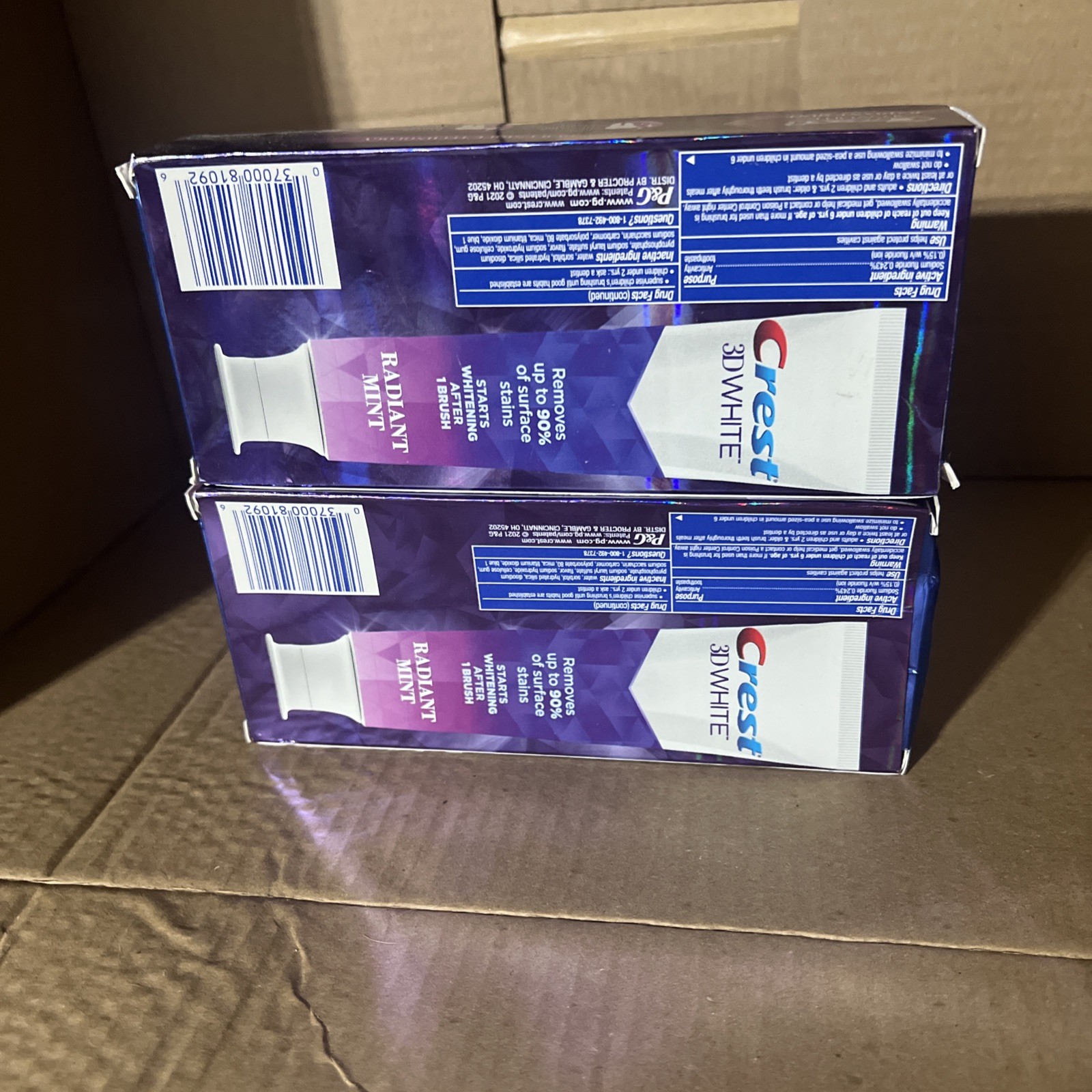 2 Total /Crest 3D White Toothpaste Radiant Mint 2 PACK 3.8oz. Arctic Fresh 3.8oz