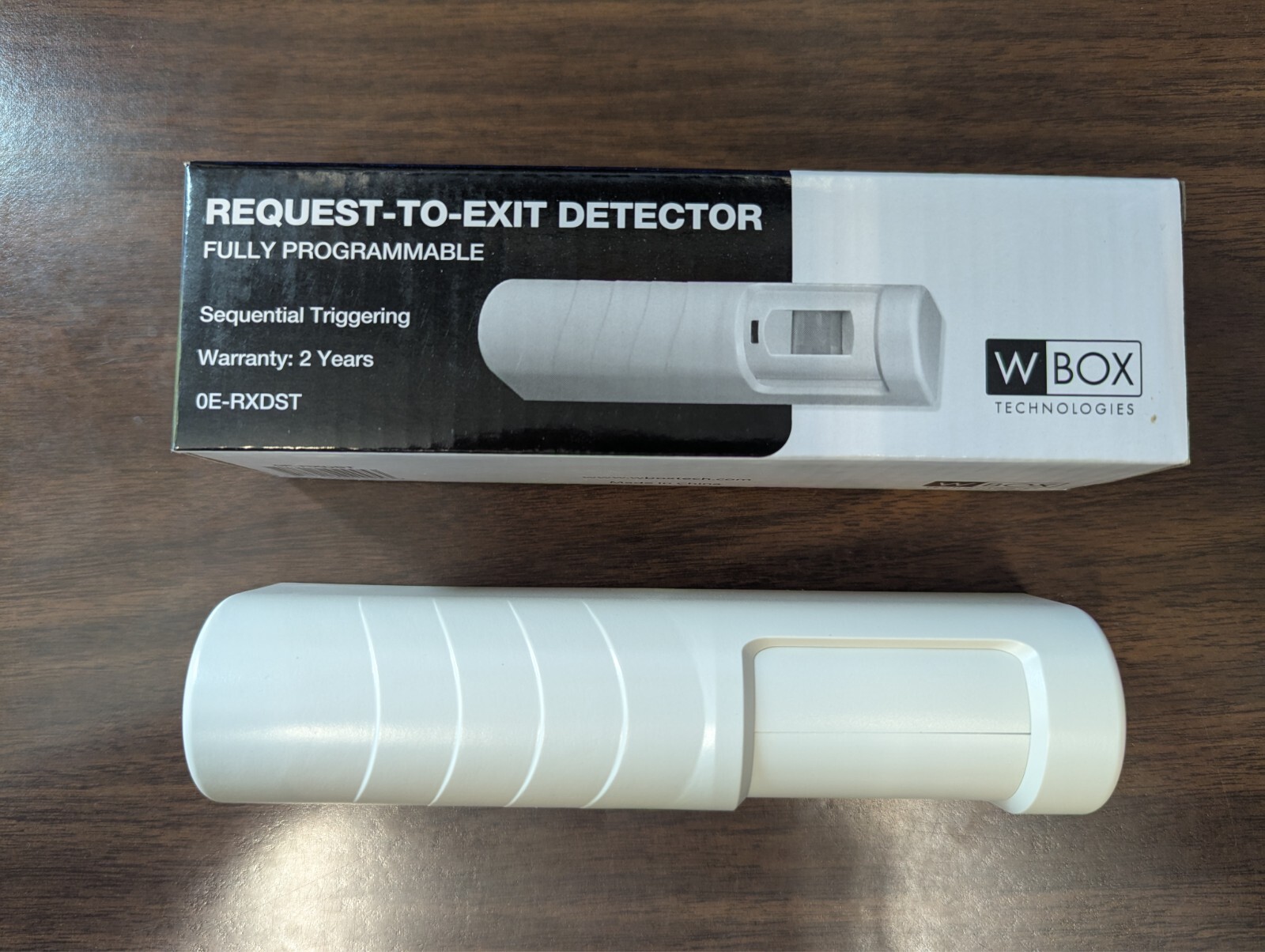 ADI PRO 0E-RXDST Request-to-Exit PIR Sensor with Sequential Triggering