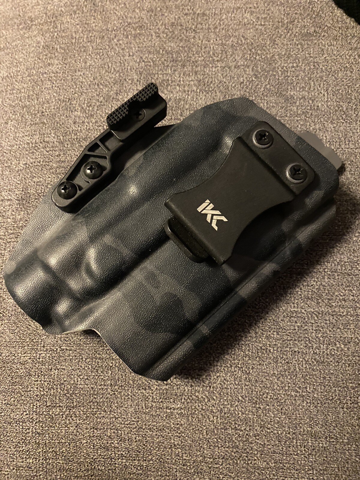 IKC - IWB Right Hand Draw Holster Light Bearing w/mod wing