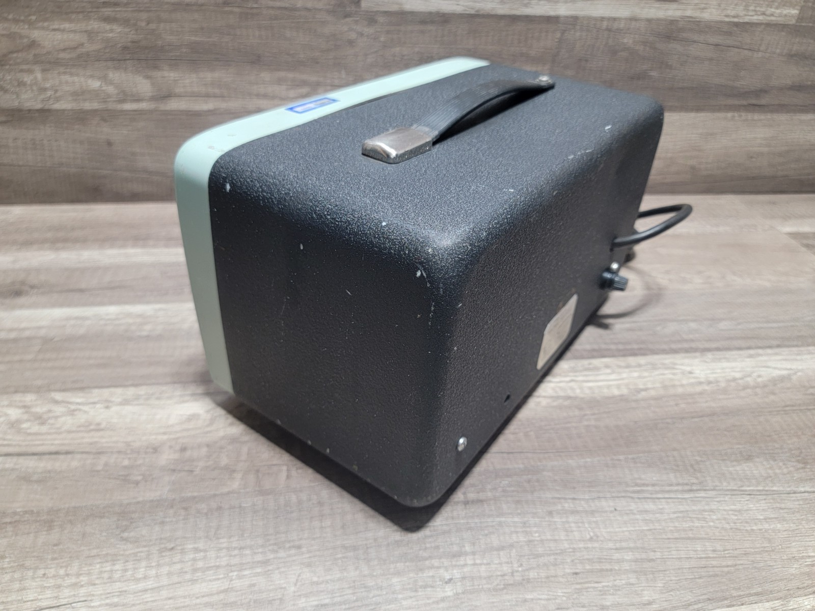 EDC VS-11N Precision DC Voltage Refrence - Electronic Development Co. READ DESC