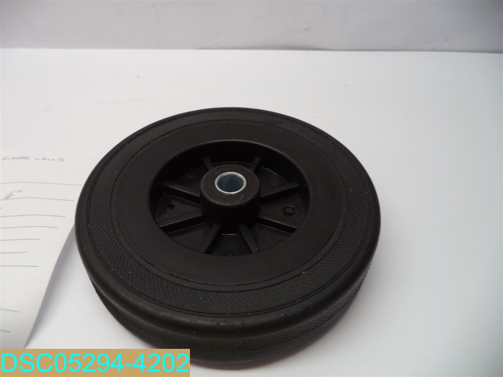 6" SOLID RUBBER WHEELS 1-3/8" W X 1/2" BORE