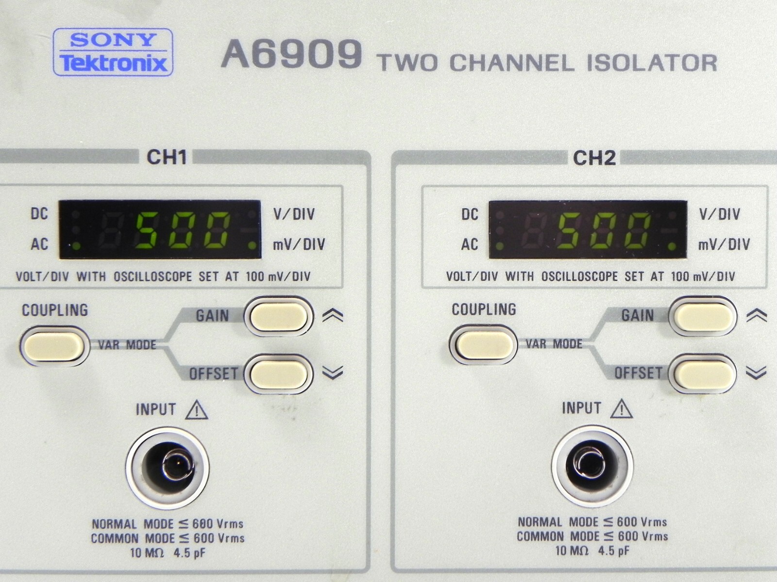Tektronix A6909 Two Channel Isolator, 60 MHz