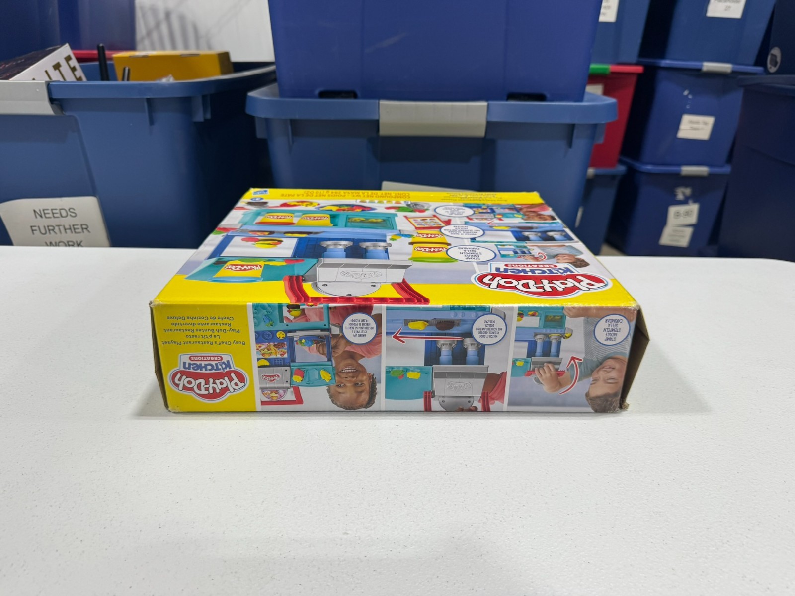 Play-Doh Kitchen Creations Busy Chefs Restaurant Playset (Read Description)