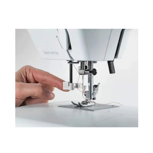 Bernette 05 Academy Sewing Machine
