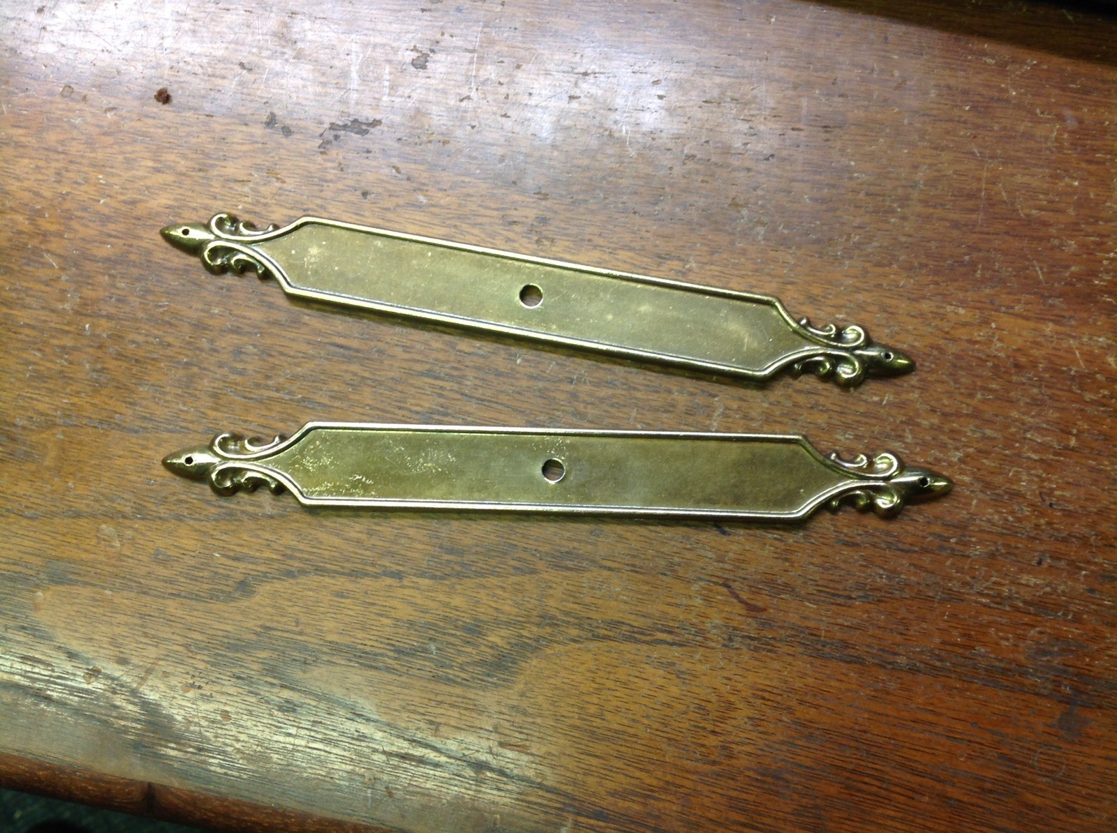 1 Pair Brass Piano Fallboard/Key Cover/Desk Knob Backing Plates 6 5/8"