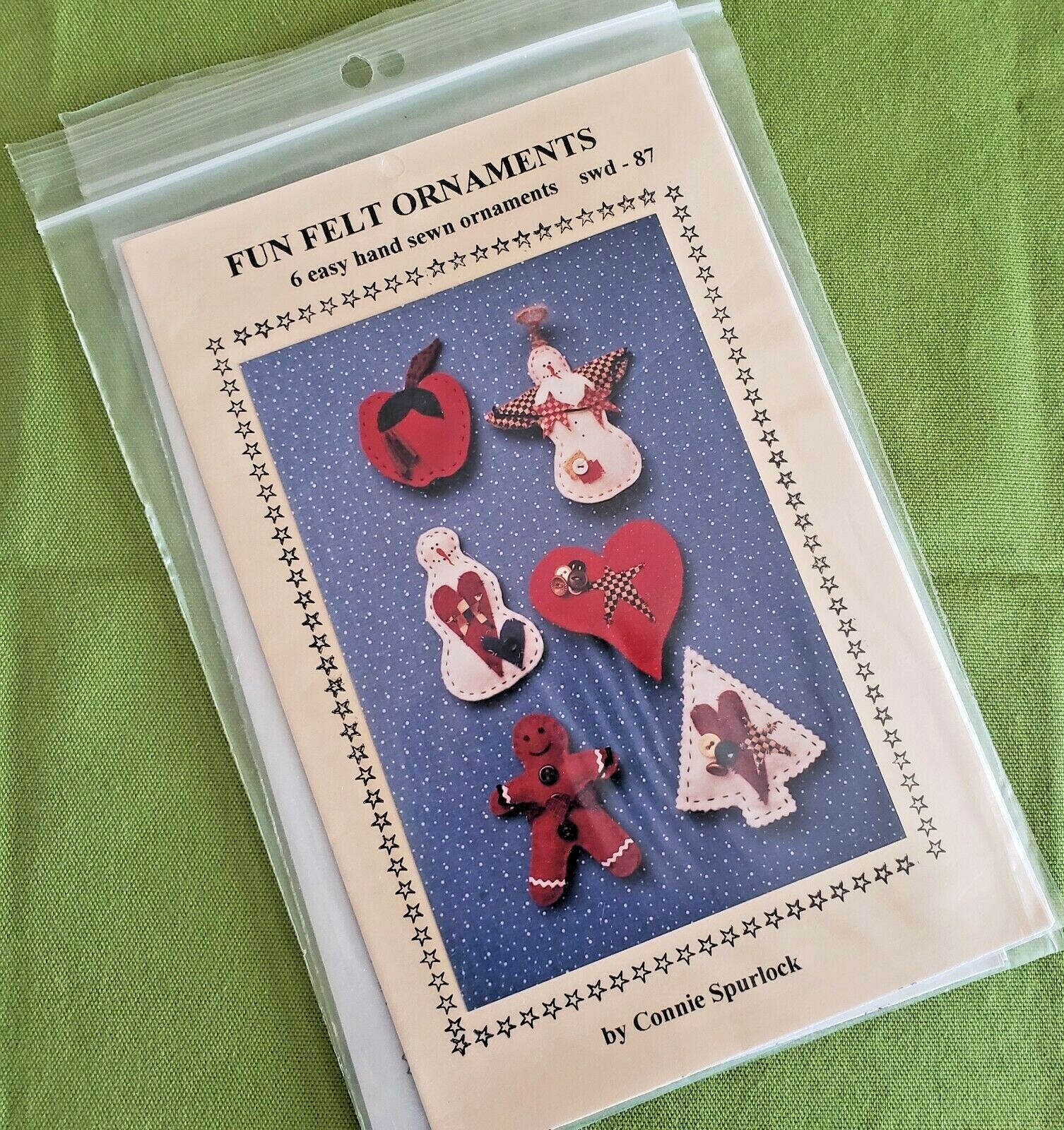 6 Fun Felt Ornaments Sew Wonderful Dreams by Connie Spurlock SWD 87 NIP