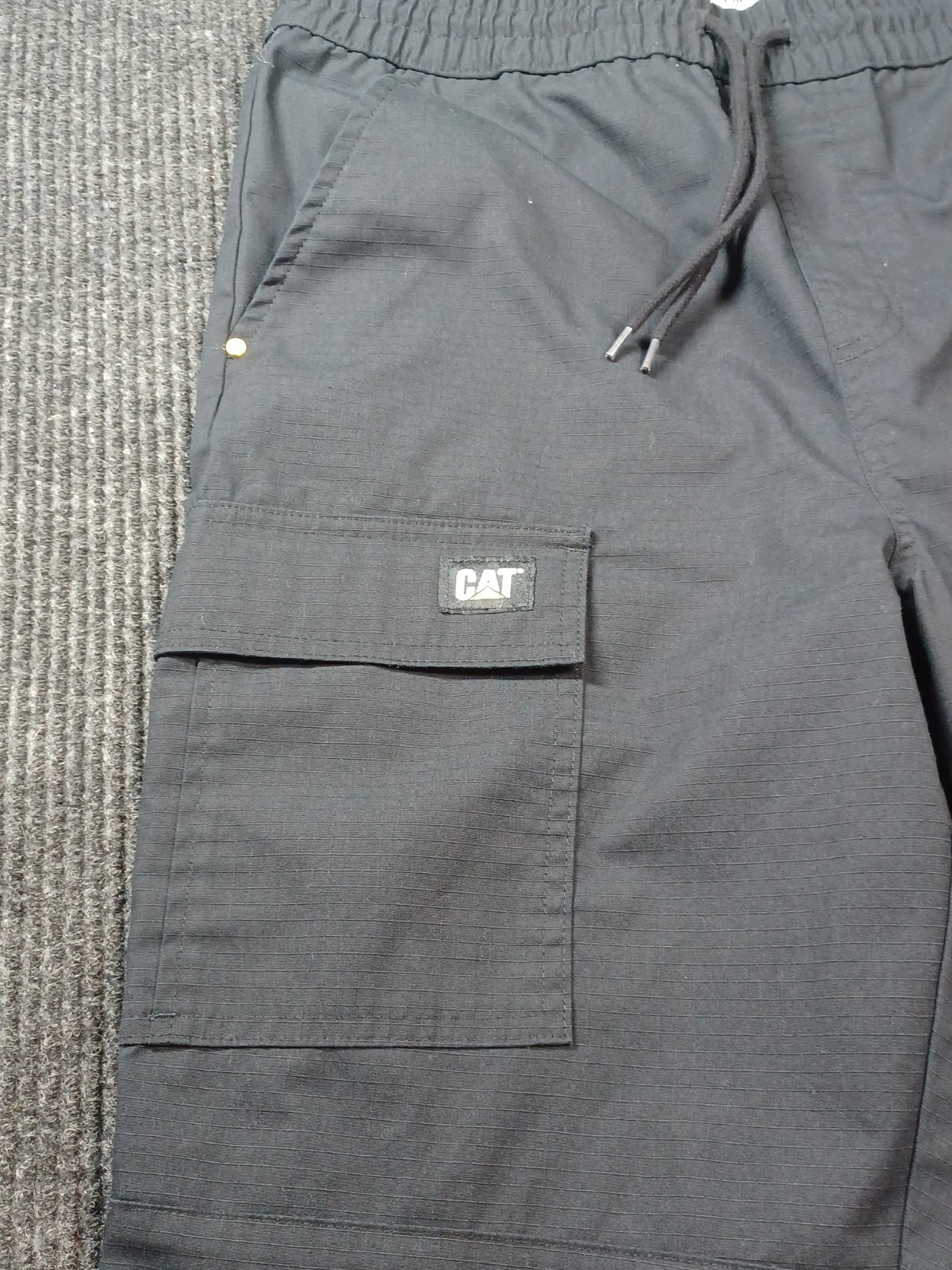 Caterpillar Work Wear Mens Size M Cargo Canvas Stretch Cuffed Black Joggers EUC