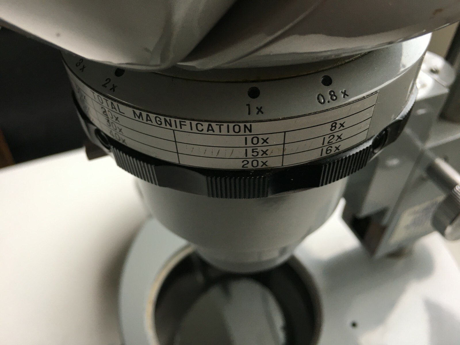 Nikon stereo magnification