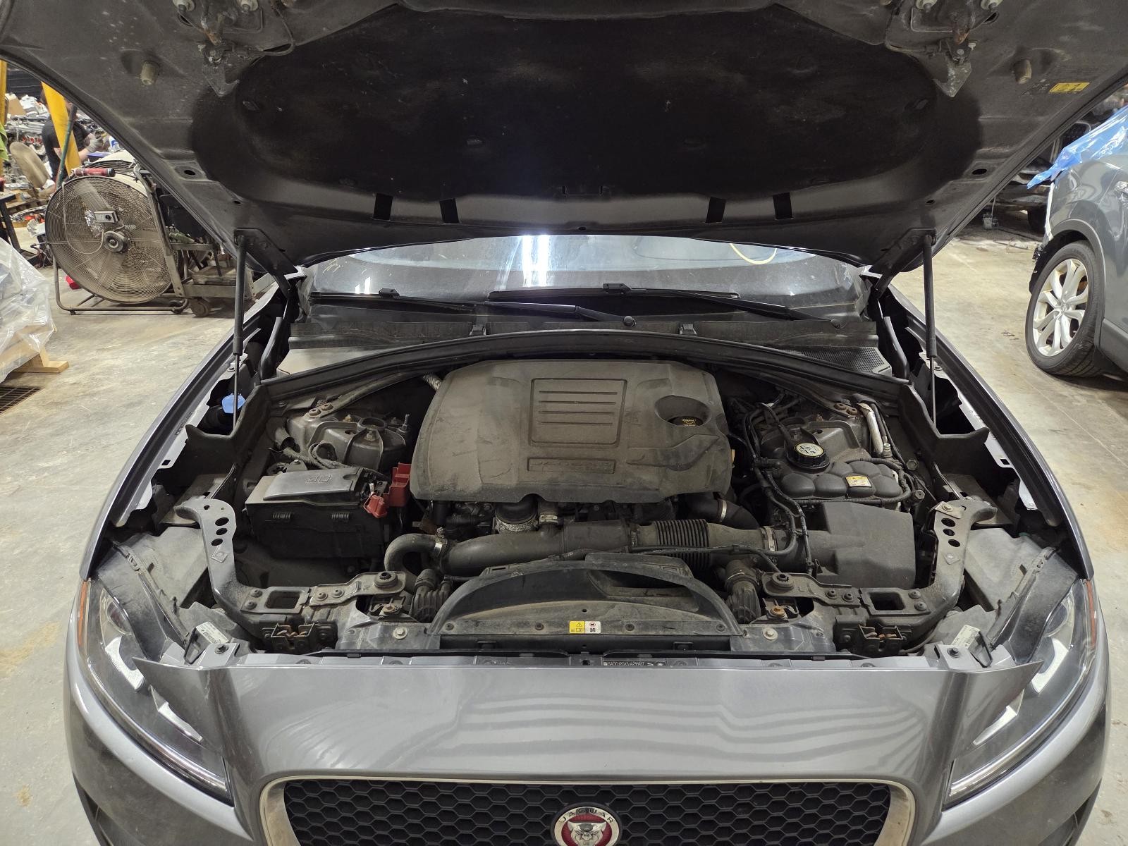 Used Front Right Steering Knuckle fits: 2018 Jaguar F-pace Front Right