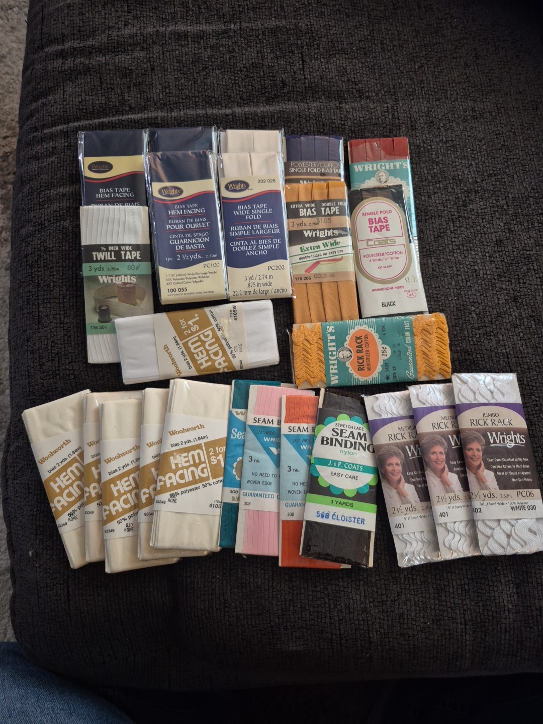 Vintage/Bias Tape,Hem Facing, Seam Binding,Rick Rack(WRIGHTS,Woolworth)Lot Of 24