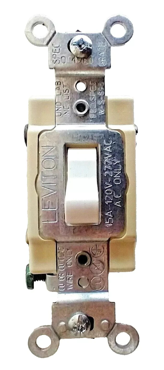 Heavy Duty Grounding 4-Way Toggle Switch White 15A 120-277V LEVITON 5504-2WS