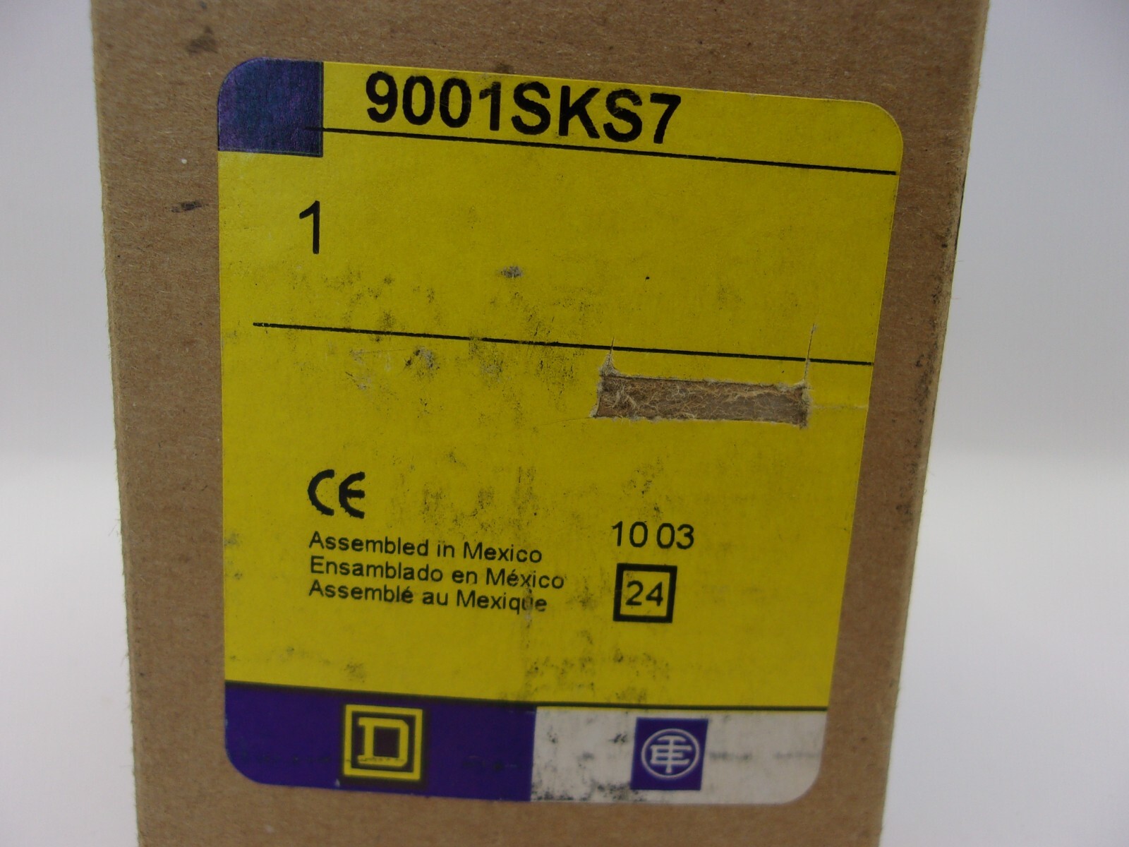 Square D 9001SKS7 Selector Switch Operator Head; 3-Pos; Non-Illum, 1096A